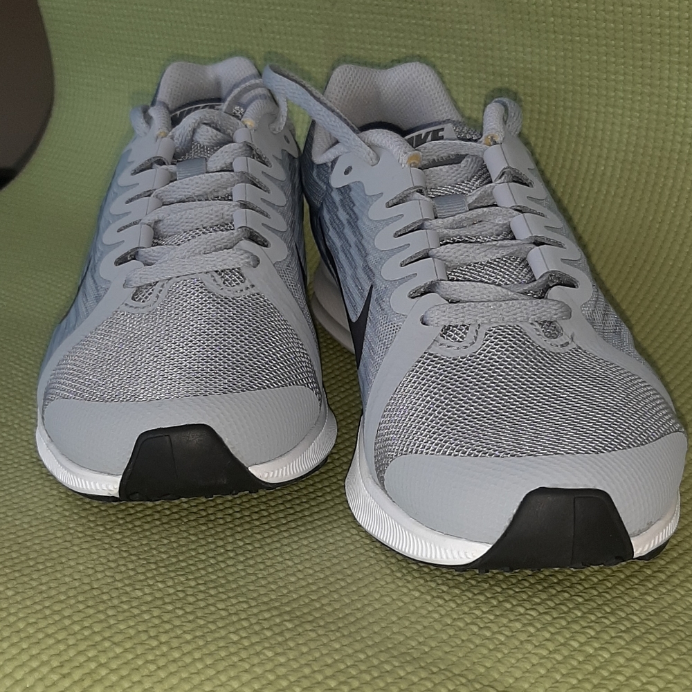 Brand New - Nike Downshifter 8